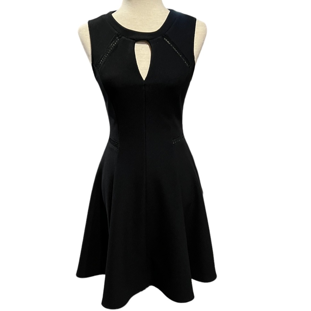 Mystic Keyhole Black Dress Cutout Sleeveless Zipper 5% Spandex Knee Length NWOT